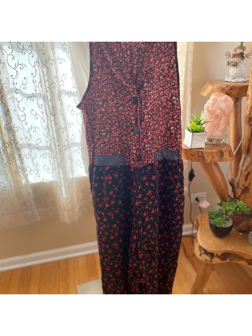 Pollini Women's Sleeveless Floral Rayon Jumpsuit Size Large